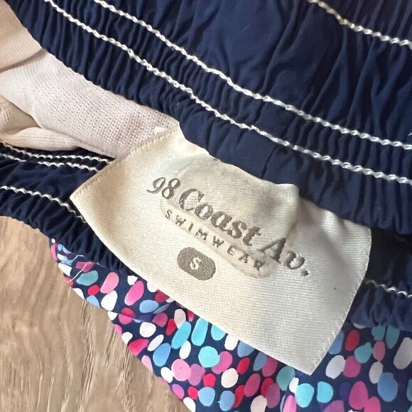 98 COAST Swimwear Men's Swim Trunks Multi Color Size Small - Picture 4 of 5